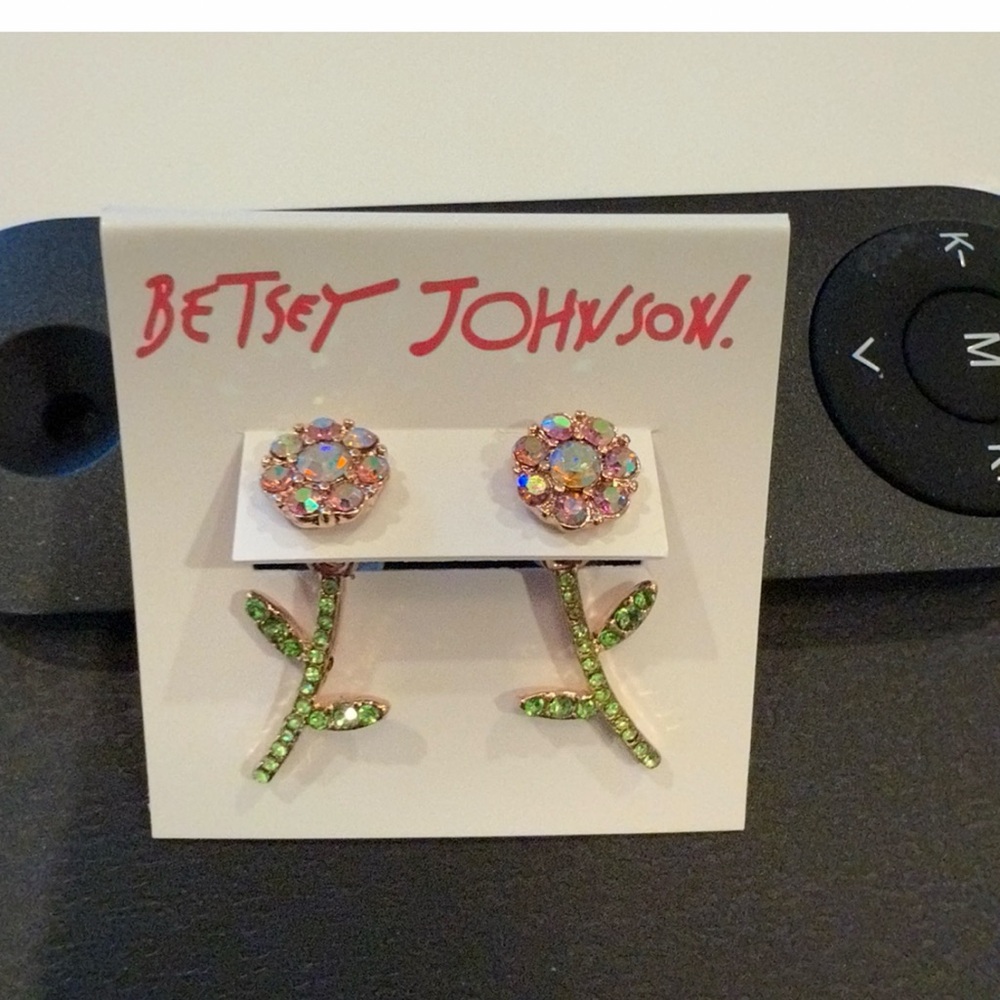 NEW Betsey Johnson Flower Front Back Earrings - Picture 5 of 5
